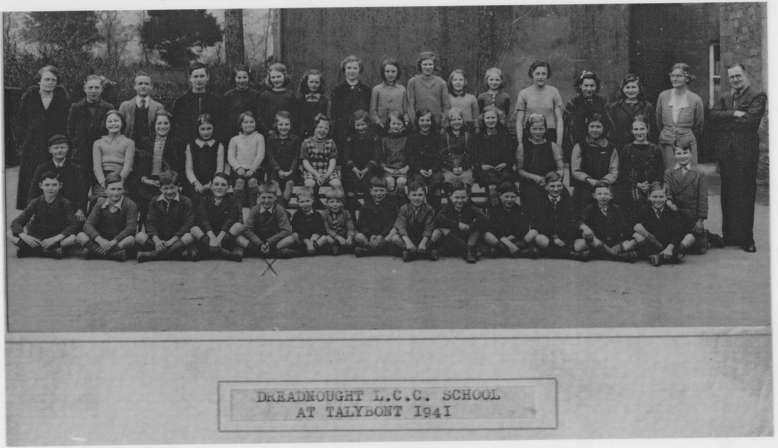 Dreadnought LCC School evacuees 1941