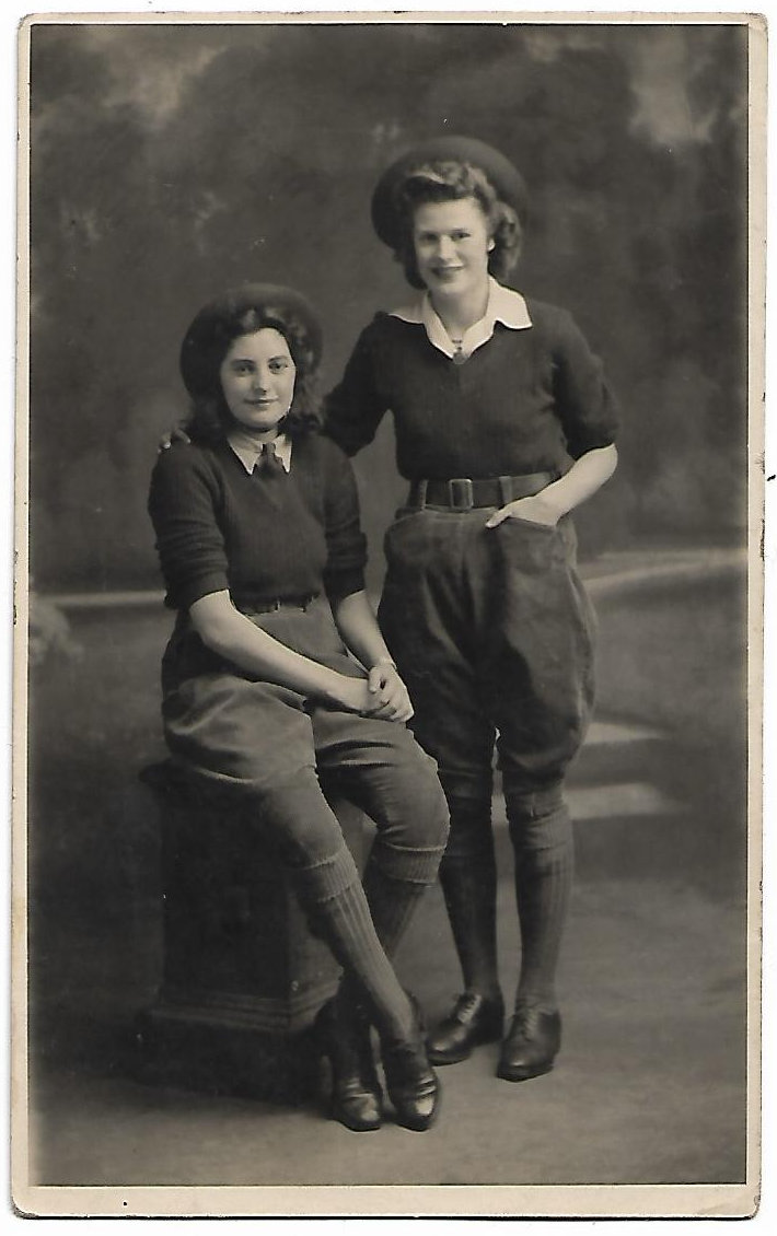 Land Girls. Rose from Yorkshire, who married Reg Lewis from Pencelli, with her future sister-in-law Linda